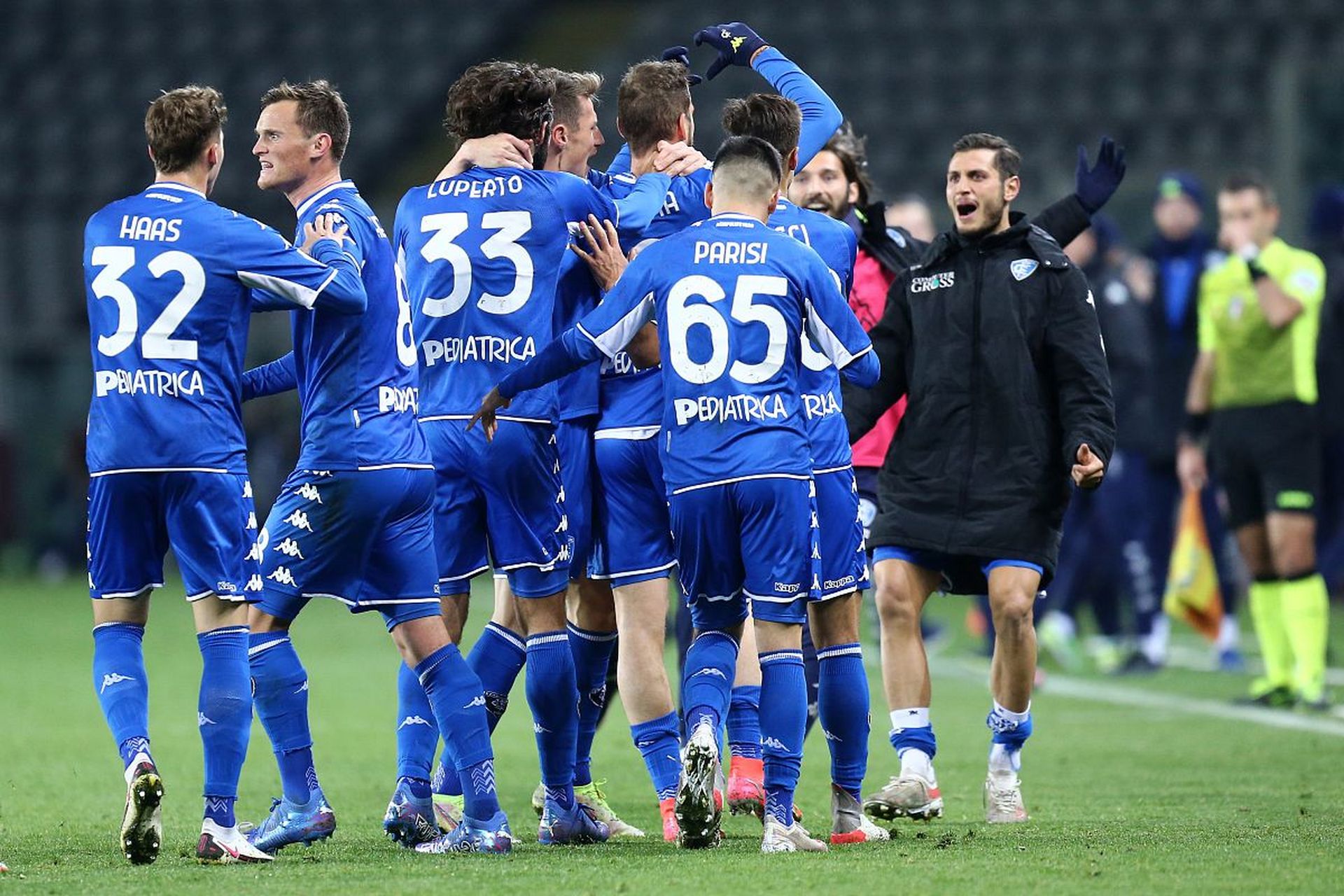 他对皮纳蒙 他对皮纳蒙